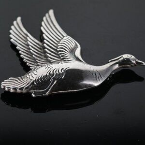 Vintage Silver Embossed Flying Duck/Pheasant Brooch, rare find 9.6g